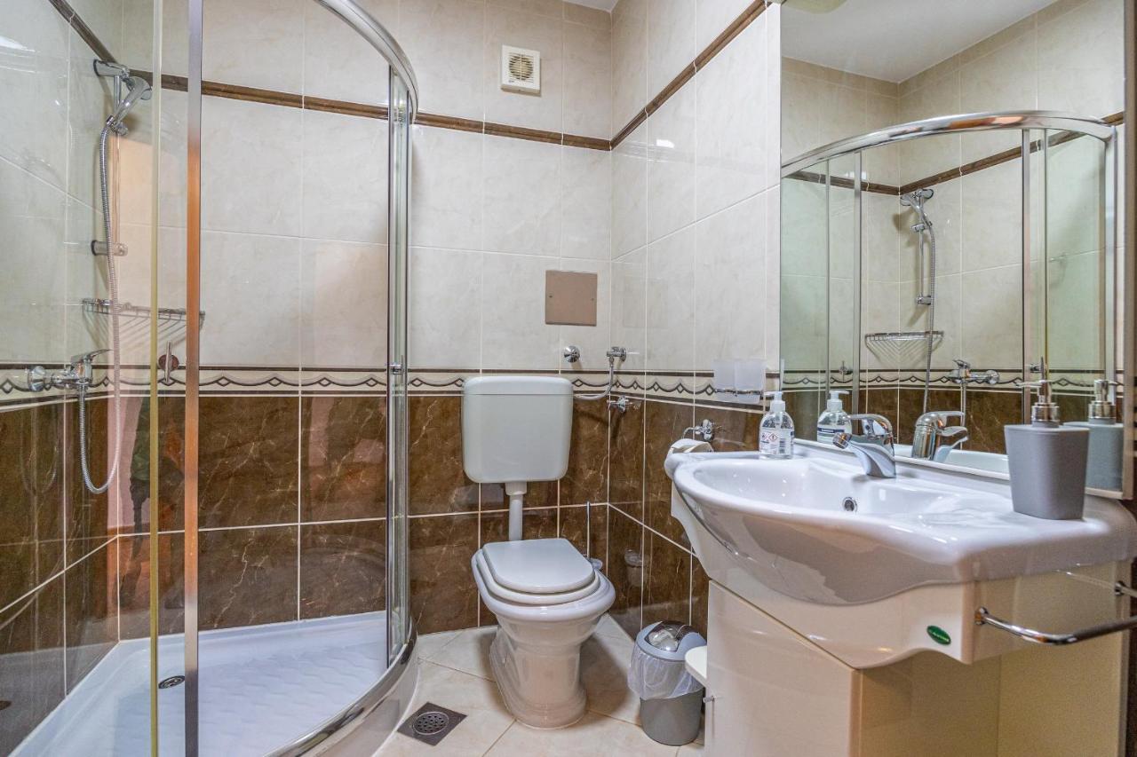 Apartments Lacic 2 Цриквеница Экстерьер фото